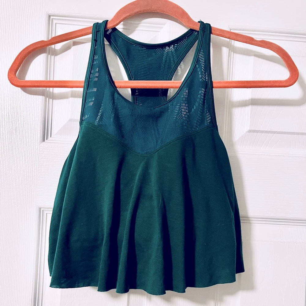 Unworn Alo Yoga racerback Bra with draped overlay
